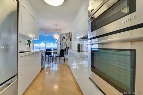 18671 Collins Avenue Sunny Isles Beach FL 33160