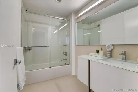 18671 Collins Avenue Sunny Isles Beach FL 33160