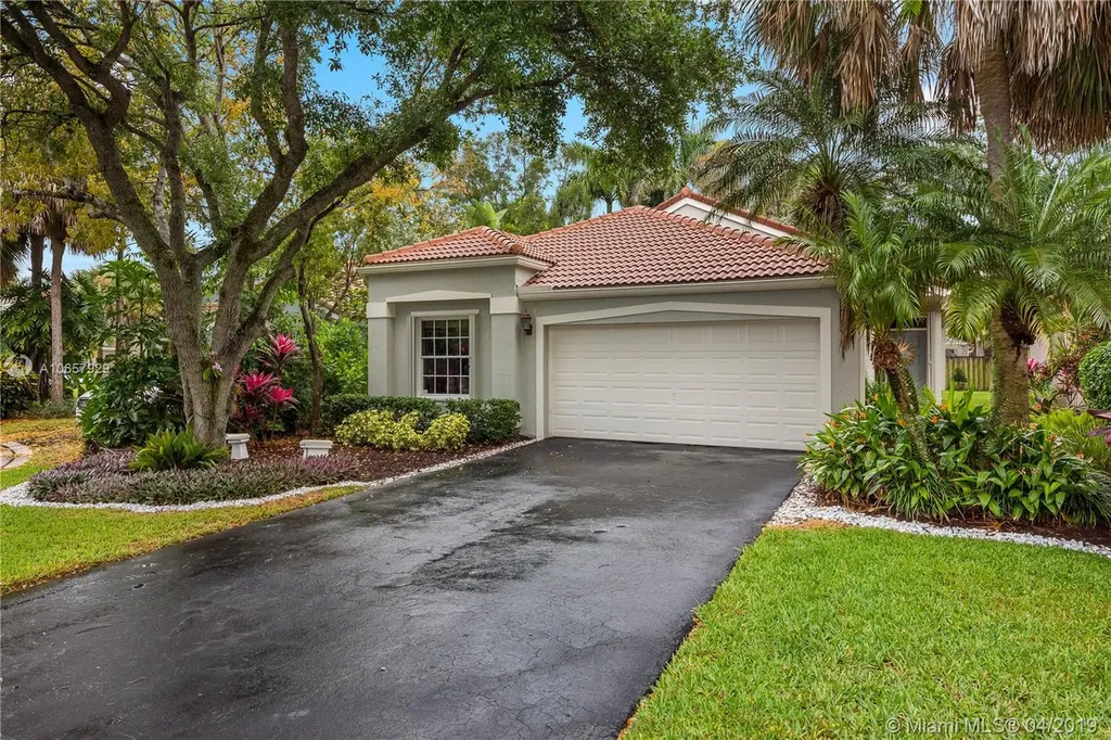 1010 NW 108th Avenue Plantation FL 33322