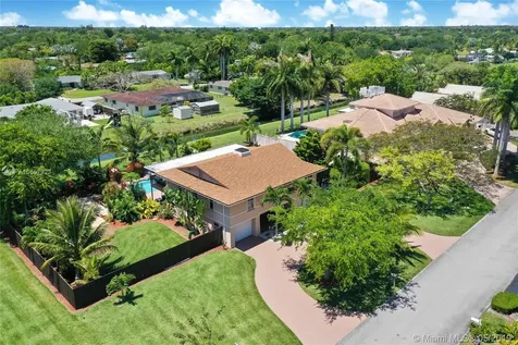 17534 SW 83rd Court Palmetto Bay FL 33157