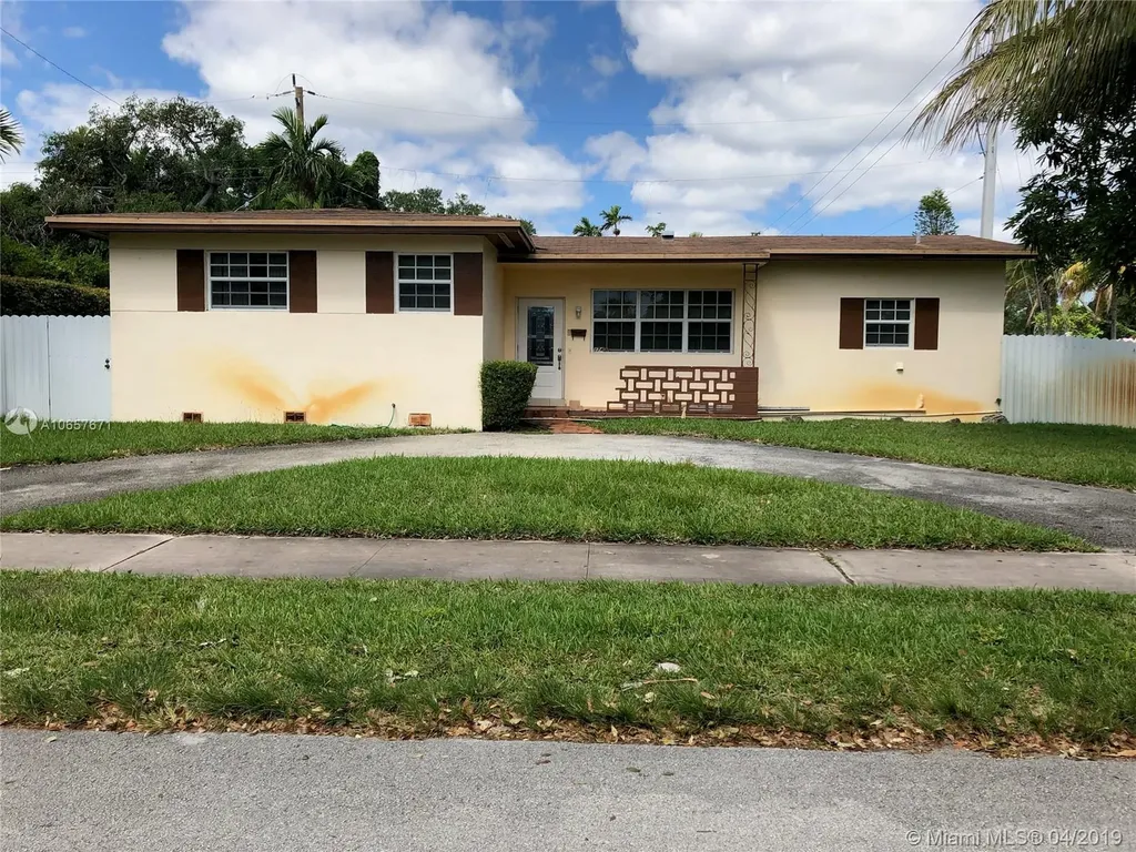 17430 NE 13th Avenue North Miami Beach FL 33162