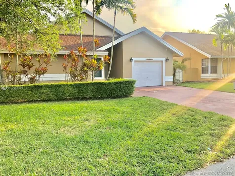 20520 NW 8th Street Pembroke Pines FL 33029