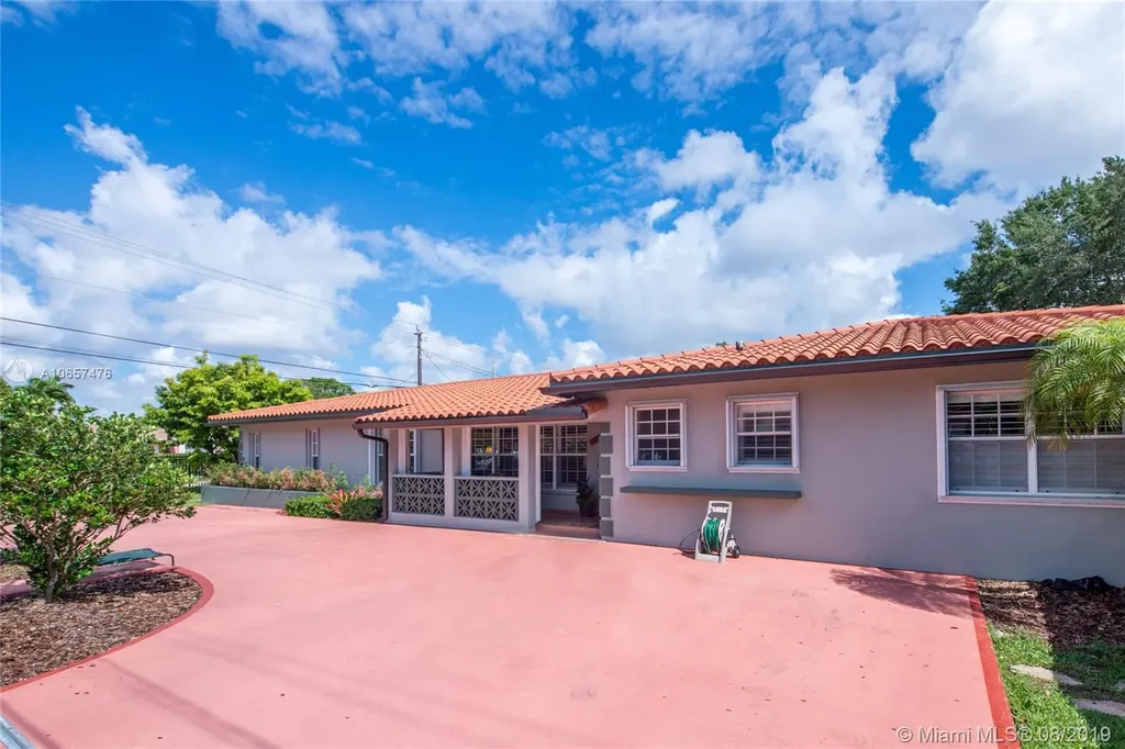 5795 SW 22nd Street Miami FL 33155
