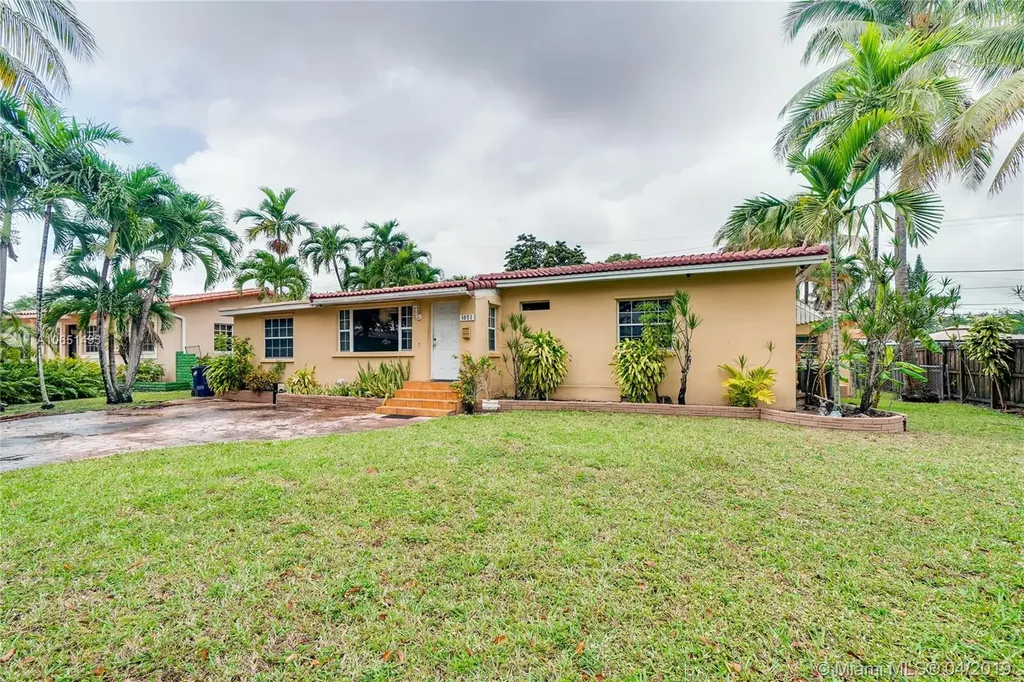 1051 Swan Avenue Miami Springs FL 33166