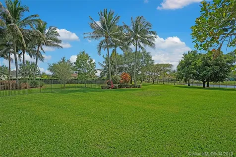 3849 Gulfstream Way Davie FL 33328