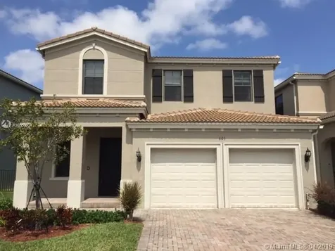 605 NE 191st Street Miami FL 33179