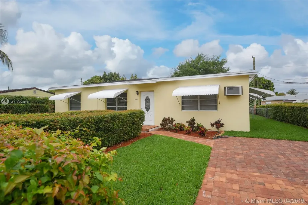 7270 SW 14th Street Miami FL 33144