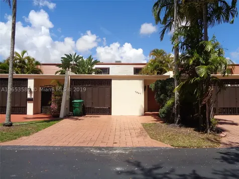 7647 SW 102nd Place Miami FL 33173