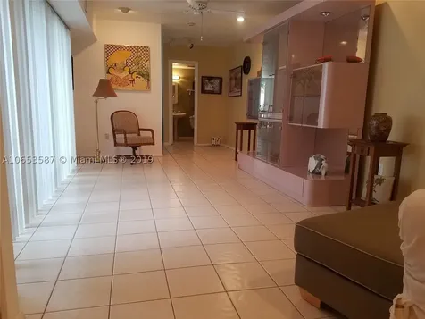 7647 SW 102nd Place Miami FL 33173