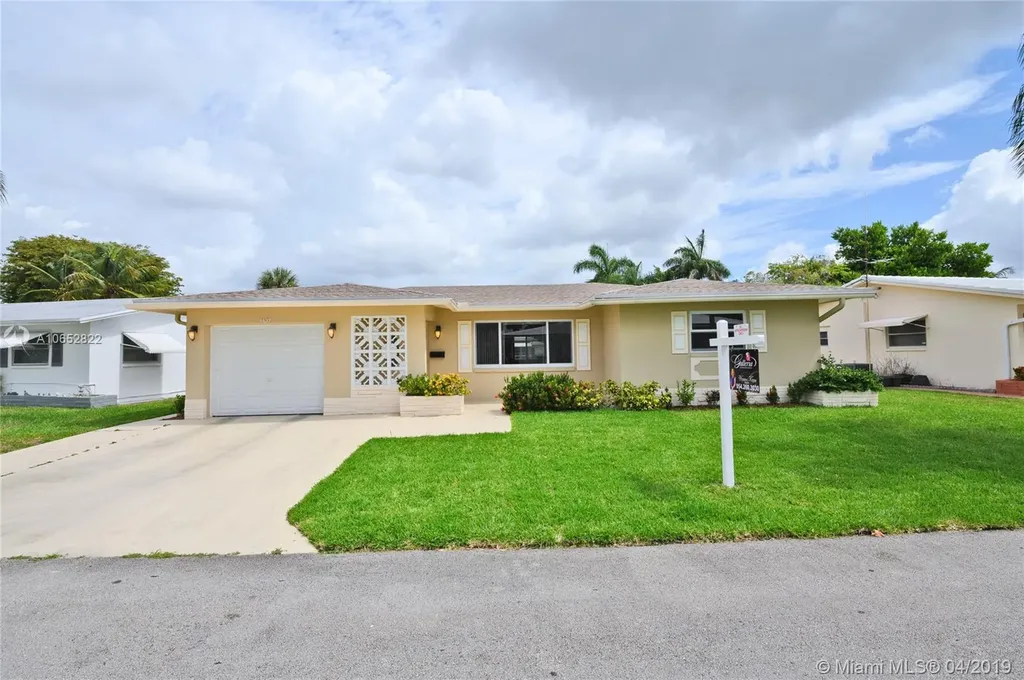 4637 NW 45th Court Tamarac FL 33319