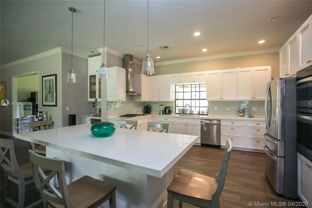 18900 Stirling Road Southwest Ranches FL 33332