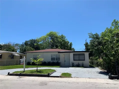 1552 NE 152nd Street North Miami Beach FL 33162