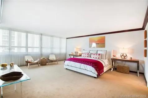 11 Island Avenue Miami Beach FL 33139