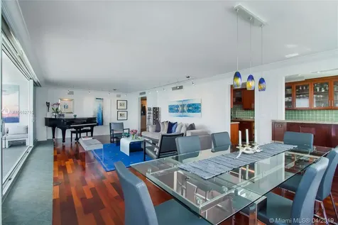 11 Island Avenue Miami Beach FL 33139