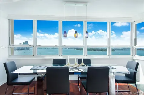 11 Island Avenue Miami Beach FL 33139