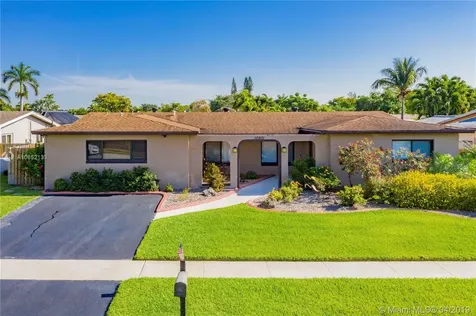 10931 NW 16th Street Pembroke Pines FL 33026