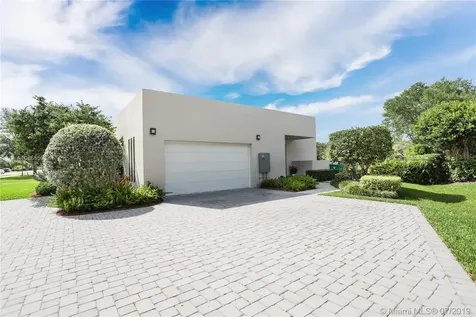 12523 Grand Oaks Drive Davie FL 33330