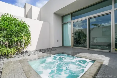 12523 Grand Oaks Drive Davie FL 33330
