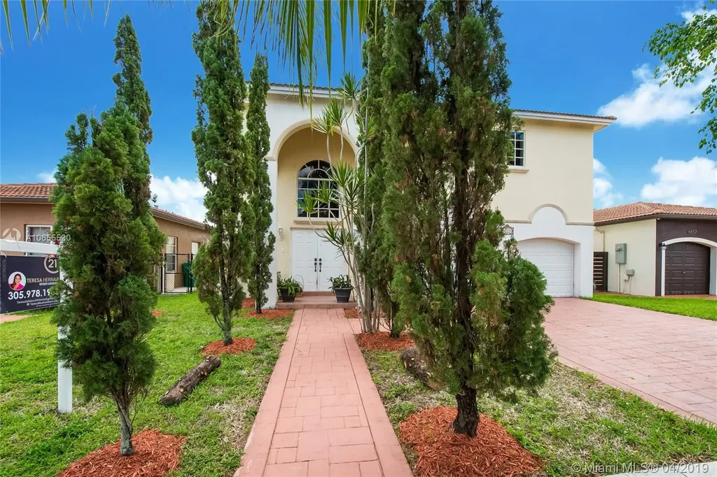 6639 SW 158th Avenue Miami FL 33193