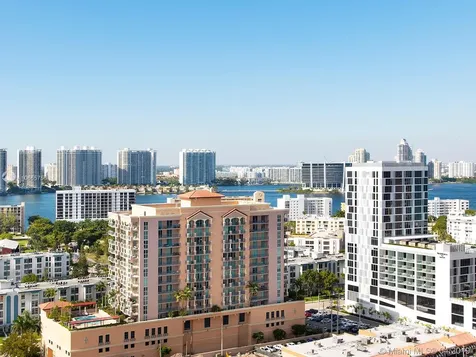 17475 Collins Avenue Sunny Isles Beach FL 33160