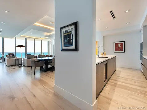 17475 Collins Avenue Sunny Isles Beach FL 33160
