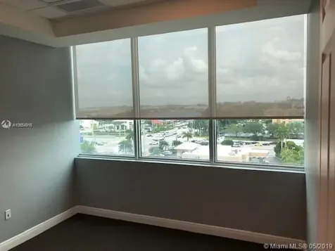 2295 NW 87th Avenue Doral FL 33172