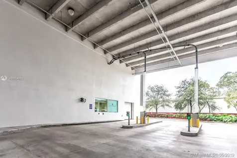 2295 NW 87th Avenue Doral FL 33172