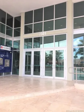 2295 NW 87th Avenue Doral FL 33172