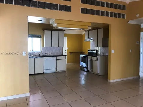 20161 NW 58th Avenue Hialeah FL 33015