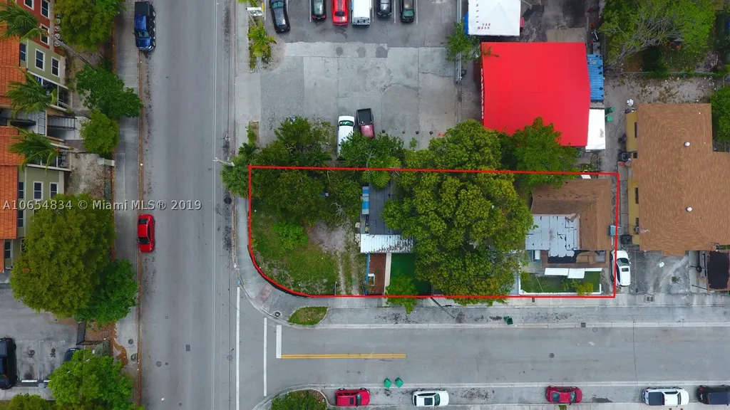 1018 NW 26th Street Miami FL 33127