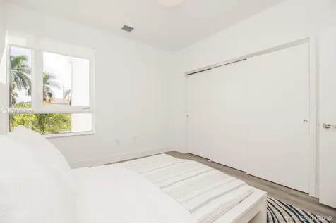 2451 NE 135th Street Miami FL 33181