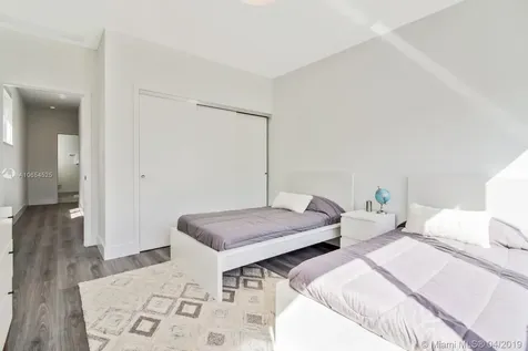 2451 NE 135th Street Miami FL 33181