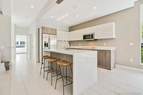 2451 NE 135th Street Miami FL 33181