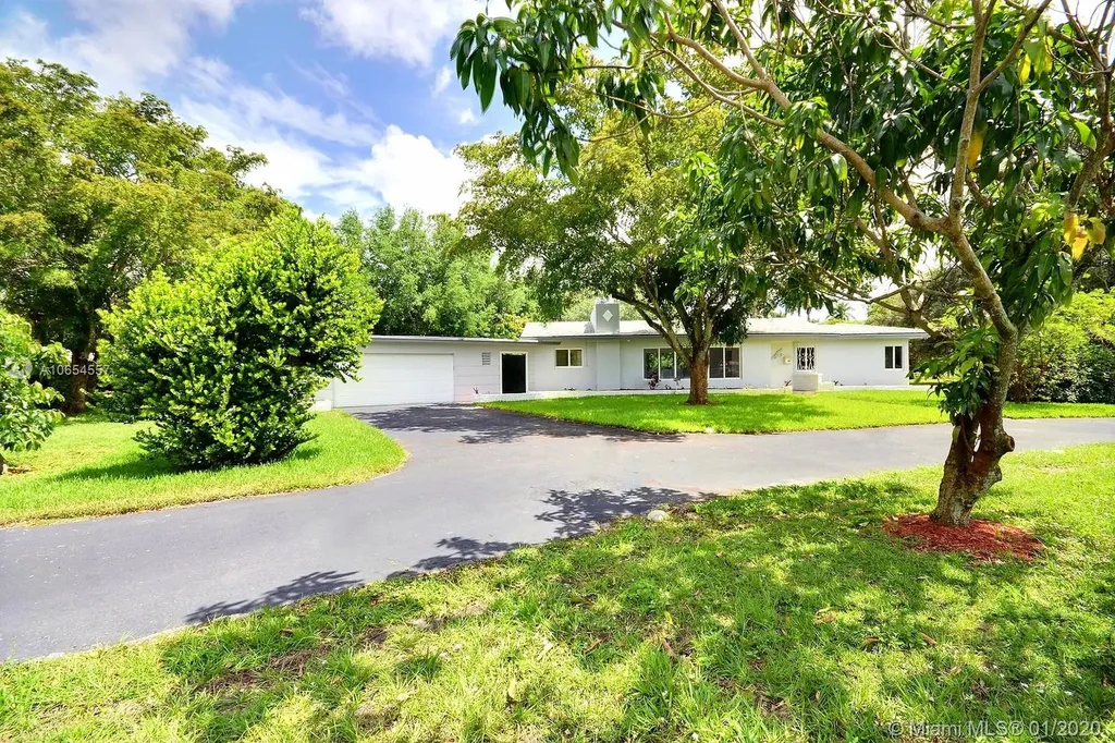 5841 W Broward Boulevard Plantation FL 33317