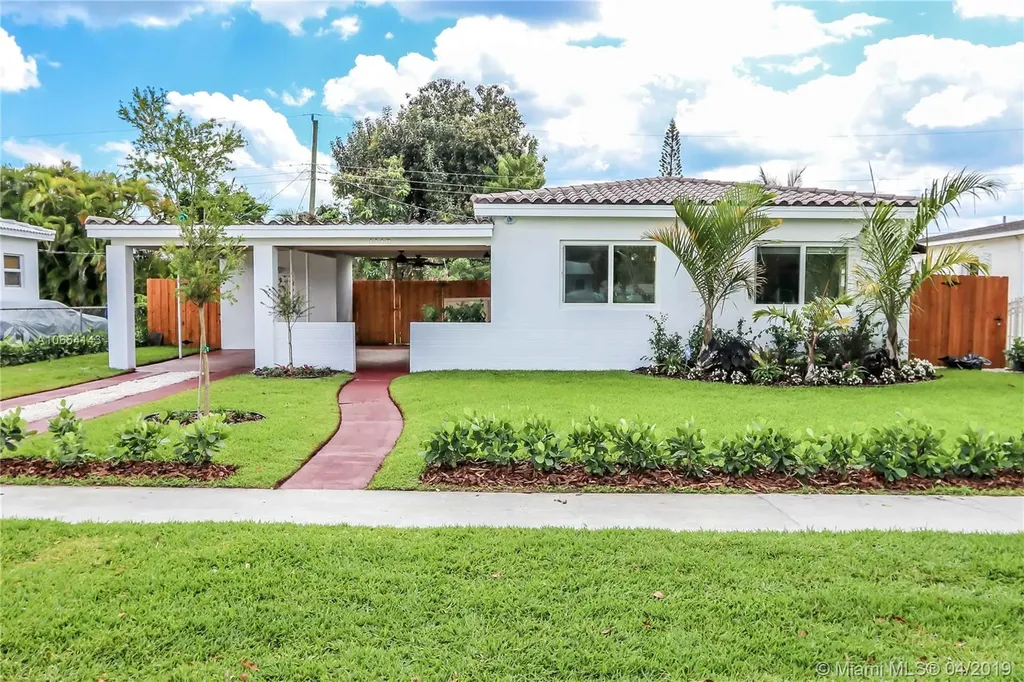 1140 NE 155th Street North Miami Beach FL 33162