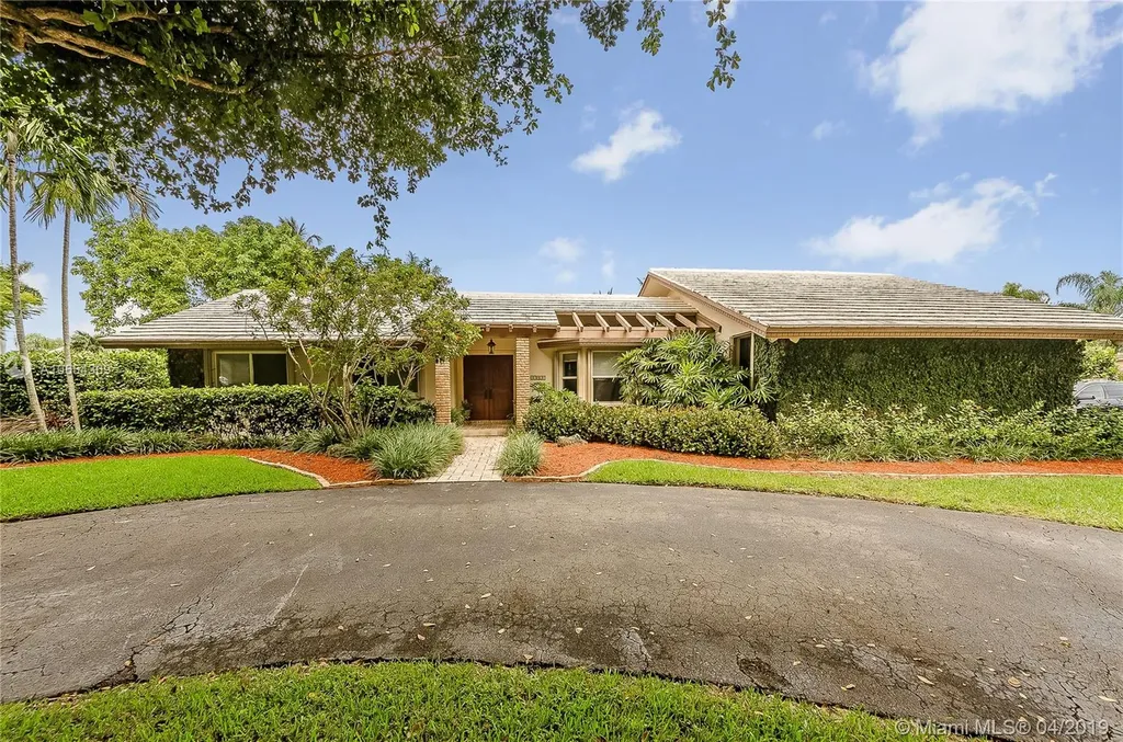 17025 SW 79th Court Palmetto Bay FL 33157