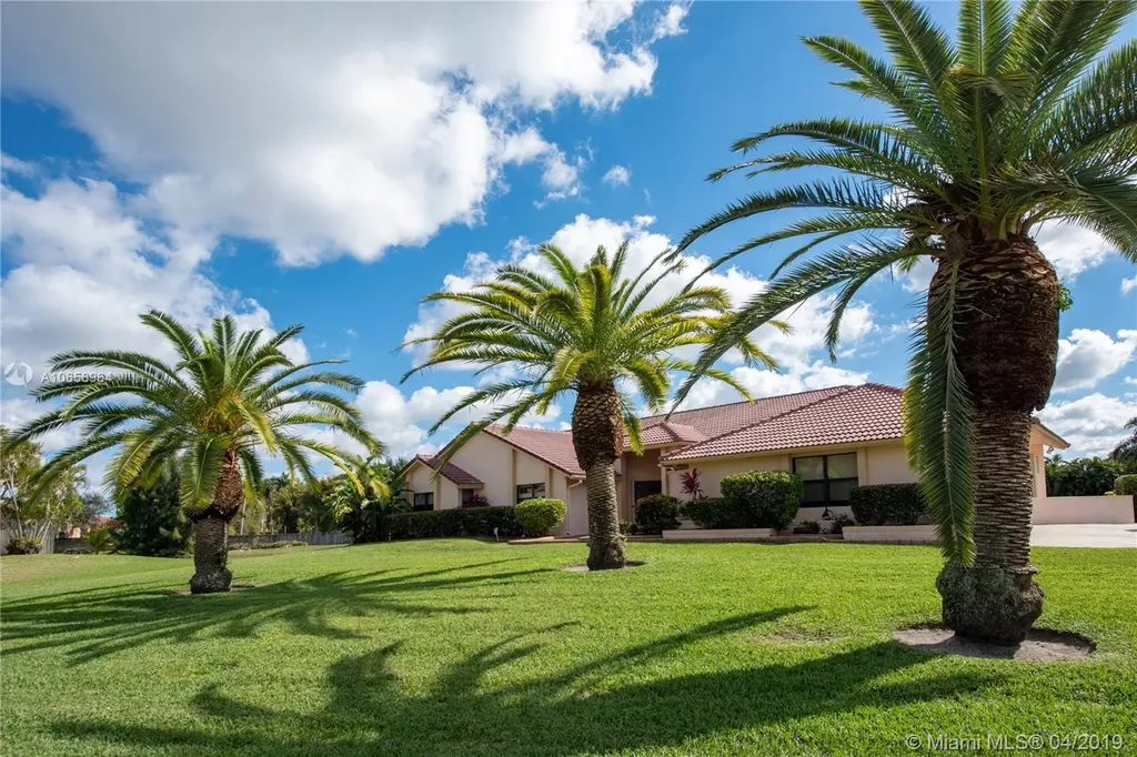 2160 SW 115th Terrace Davie FL 33325