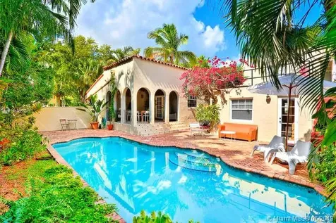 416 Garlenda Avenue Coral Gables FL 33146