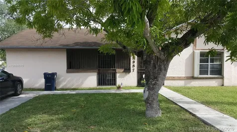 5987 SW 66th Street South Miami FL 33143