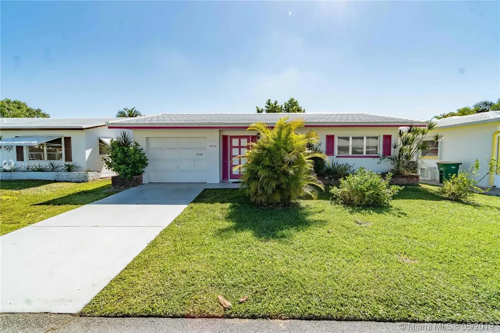 5800 NW 81st Terrace Tamarac FL 33321