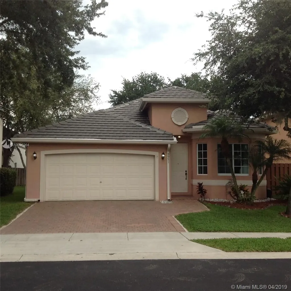 9951 NW 18th Street Pembroke Pines FL 33024