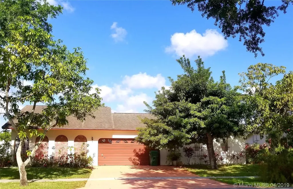 5040 SW 87th Terrace Cooper City FL 33328