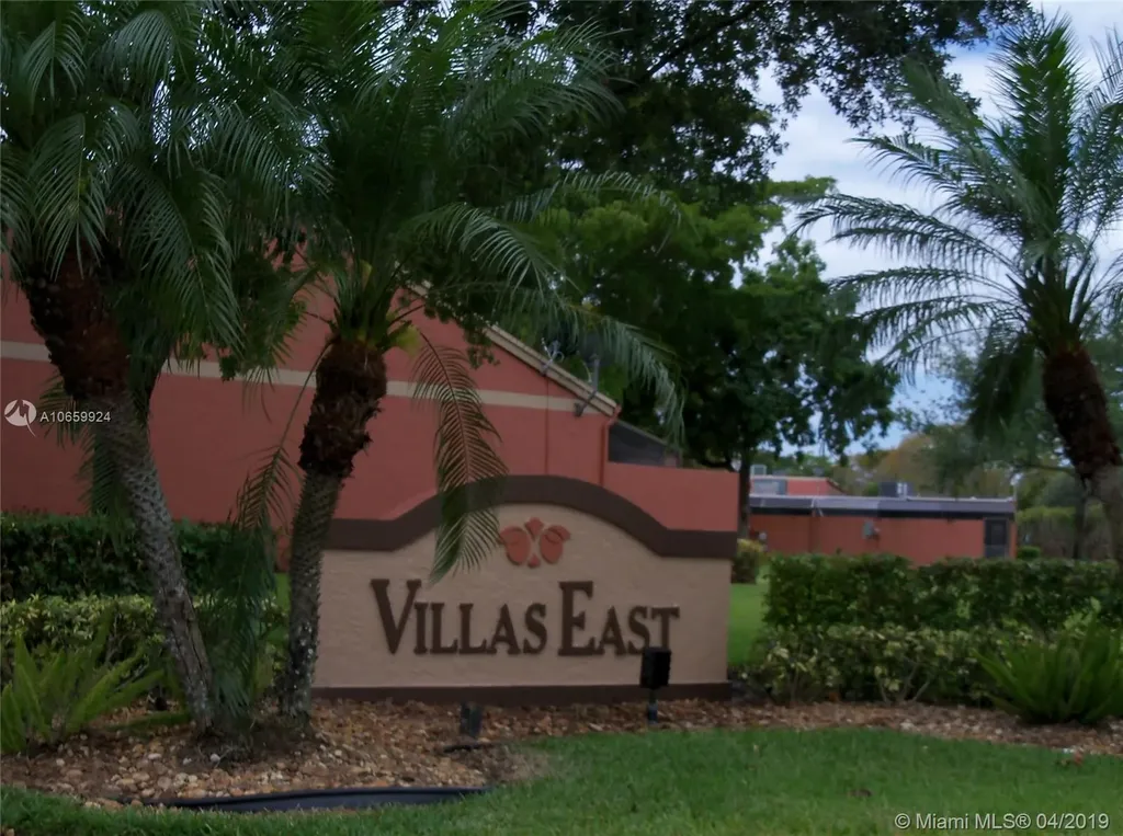 1558 Fairway Road Pembroke Pines FL 33026
