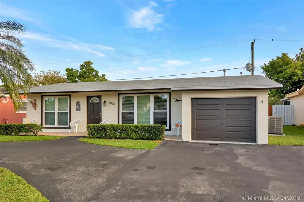 9711 NW 25th Court Sunrise FL 33322
