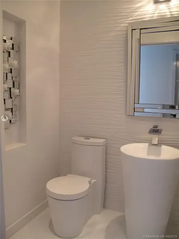 2052 NE 121st Road North Miami FL 33181