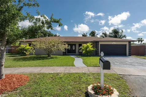 20311 SW 84th Avenue Cutler Bay FL 33189