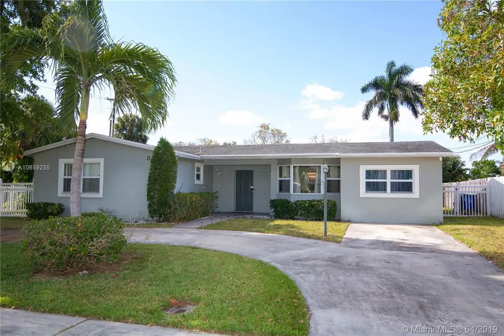 3500 NW 39th Street Lauderdale Lakes FL 33309