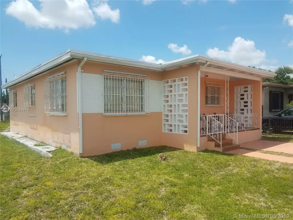 100 W 33rd Street Hialeah FL 33012