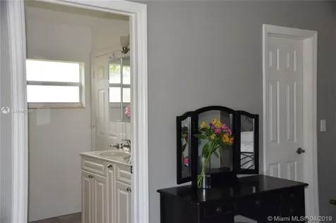 4803 SW 120th Avenue Cooper City FL 33330