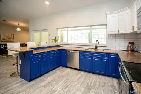 4803 SW 120th Avenue Cooper City FL 33330